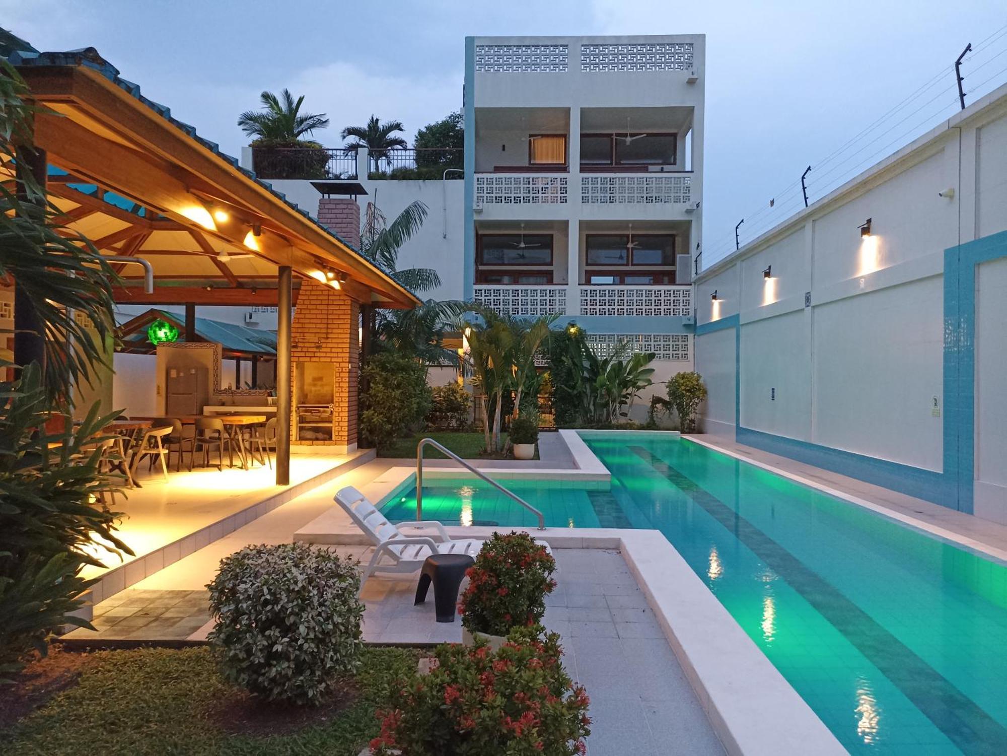 Morona Flats & Pool - 70 M2 *